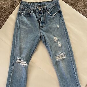LEVIS 501 STRAIGHT LEG DENIM JEANS